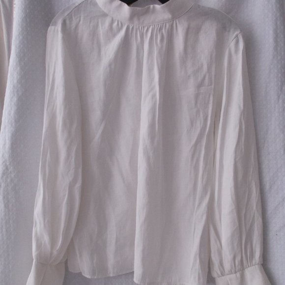 H&M Tops - H&M Blouse - Size 4